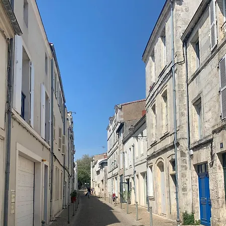 Apartamento Escapade Vintage Avec Terrasse En Centre Historique La Rochelle  Exterior foto